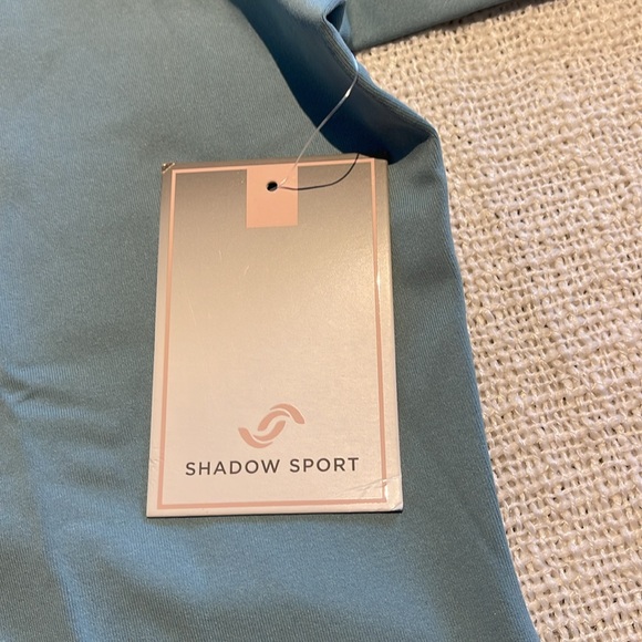 Shadow Sport Fitted Mock-Neck Zip front Athletic jacket - Cristal teal color - Picture 5 of 10